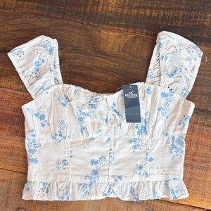 NWT Hollister White and Blue Floral Eyelet Crop Top